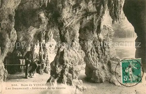 AK / Ansichtskarte Vincennes Lac Daumesnil Interieur de la Grotte Vincennes