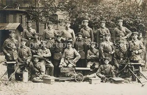 AK / Ansichtskarte Militaria_Deutschland_WK1 MG Maschinengewehr Abteilung 