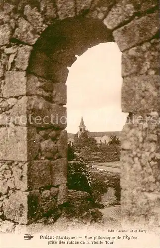 AK / Ansichtskarte Piegut Pluviers Vue pittoresque de l eglise prise des ruines de la vieille tour Piegut Pluviers