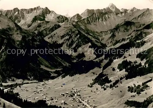 AK / Ansichtskarte Mittelberg_Kleinwalsertal Alpenpanorama Fliegeraufnahme Mittelberg_Kleinwalsertal