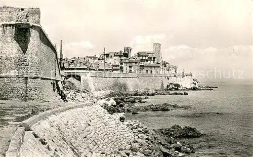 AK / Ansichtskarte Antibes_Alpes_Maritimes Remparts et vieille ville Antibes_Alpes_Maritimes