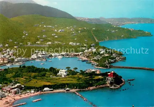 AK / Ansichtskarte Ischia Il porto dall aereo Ischia