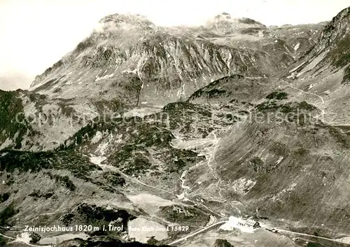 AK / Ansichtskarte Zeinisjochhaus Berghaus Alpen Fliegeraufnahme Zeinisjochhaus