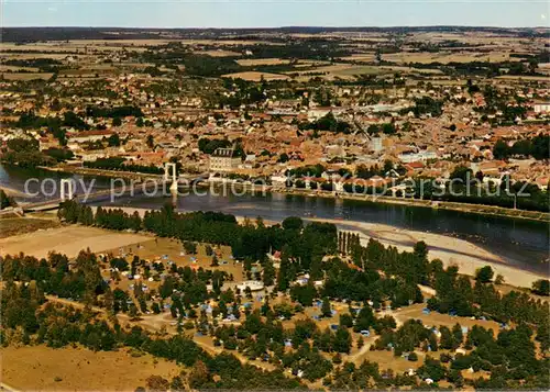 AK / Ansichtskarte Cosne Cours sur Loire Vue aerienne Pont sur la Loire Terrain de Camping et la ville Cosne Cours sur Loire