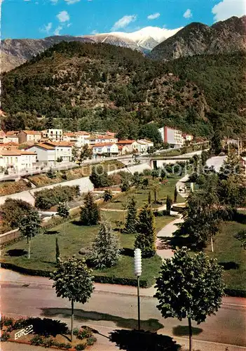 AK / Ansichtskarte Vernet les Bains Vue sur les jardins au bord du Cady au pied du Canigou Vernet les Bains