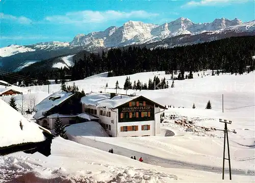 AK / Ansichtskarte Reit_Winkl Alpengasthof Augustiner Winklmoosalm mit Loferer Steinberge Reit_Winkl