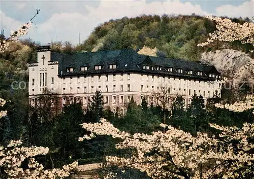 AK / Ansichtskarte Vallendar Exerzitienhaus Schoenstatt Baumbluete Vallendar