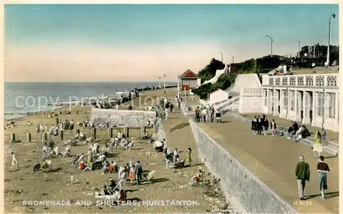 AK / Ansichtskarte Hunstanton Promenade and Shelters Valentine s Postcard 