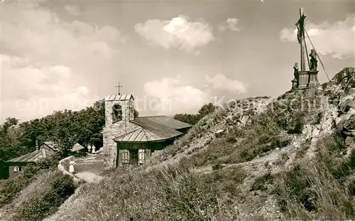 AK / Ansichtskarte Rhoen_Region Gangolfs Kapelle Kreuzigungs Gruppe Rhoen Region