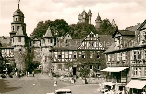 AK / Ansichtskarte Braunfels Marktplatz mit Schlosseingang Braunfels