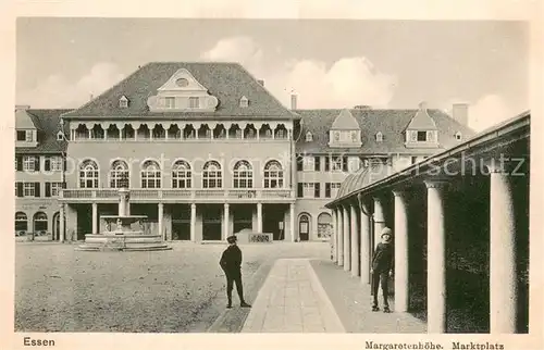 AK / Ansichtskarte Margarethenhoehe_Essen Marktplatz Brunnen Margarethenhoehe Essen