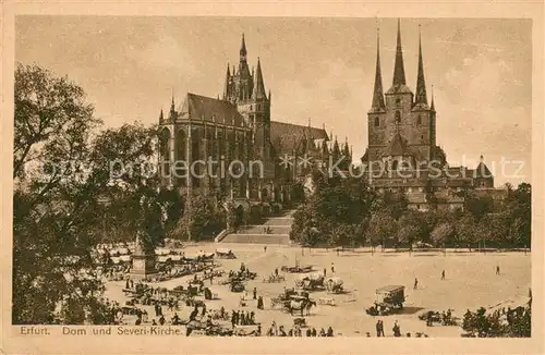 AK / Ansichtskarte Erfurt Dom und Severikirche Marktplatz Pferdefuhrwerke Denkmal Erfurt