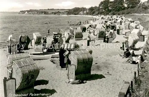 AK / Ansichtskarte Pelzerhaken Strandleben Ostseebad Pelzerhaken