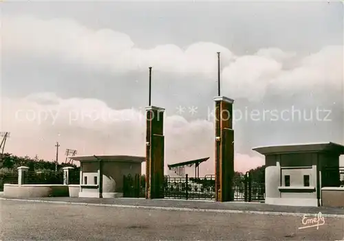 AK / Ansichtskarte Gueret Le Stade de Cher du Pray Gueret