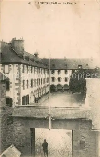 AK / Ansichtskarte Landerneau La Caserne Landerneau