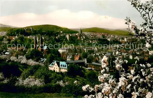 AK / Ansichtskarte Siegen_Westfalen Panorama Blick vom Giersberg auf Siegberg Schloss Nikolaiturm Michaelkirche Baumbluete Siegen_Westfalen