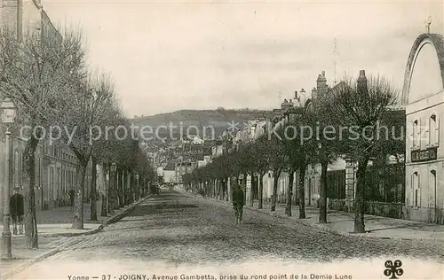 AK / Ansichtskarte Joigny_89_Yonne Avenue Gambetta prise du rond point de la Demie Lune 