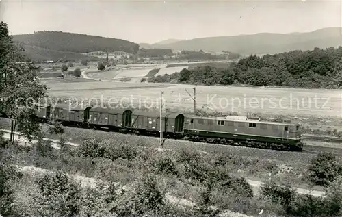 AK / Ansichtskarte Allendorf_Werra Bahnlinie mit Zug Allendorf_Werra