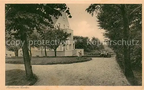 AK / Ansichtskarte Gevelsberg Staedt. Krankenhaus Partie im Garten Gevelsberg