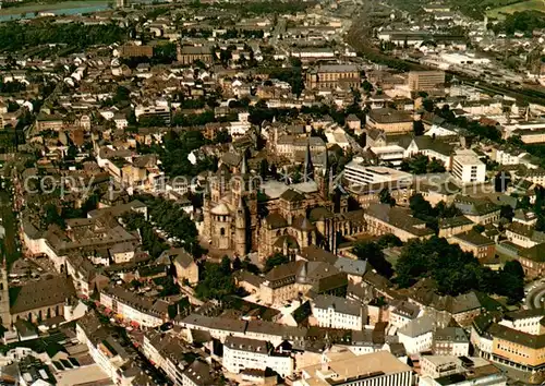 AK / Ansichtskarte Trier Blick auf Dom und Liebfrauen Basilika Trier