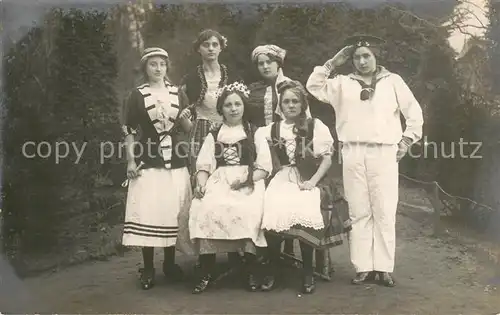 AK / Ansichtskarte Roderbirken Gruppenphoto Frauen Karneval Roderbirken