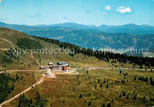 AK / Ansichtskarte Gerlitzen Alpenhotel Berger Fliegeraufnahme Gerlitzen