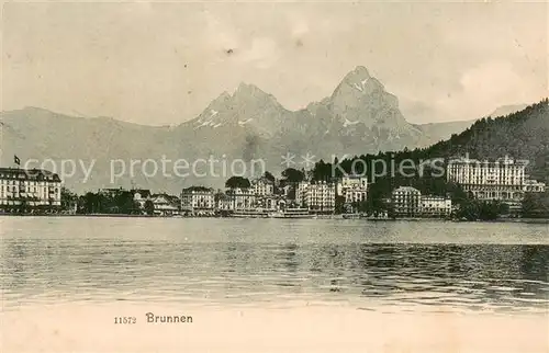 AK / Ansichtskarte Brunnen_SZ Ansicht vom Vierwaldstaettersee aus Blick zu den Mythen Brunnen_SZ