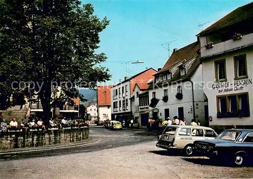 AK / Ansichtskarte Heigenbruecken Am Lindenplatz m. Gasthof Pension zur frischen Quelle Heigenbruecken