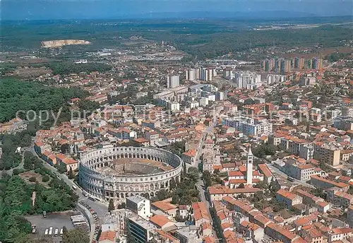 AK / Ansichtskarte Pula_Pola_Croatia Ansicht mit Amphitheater 