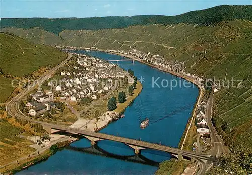 AK / Ansichtskarte Zell_Mosel Fliegeraufnahme Zell_Mosel