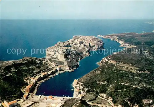 AK / Ansichtskarte Bonifacio_Corse_du_Sud Vue du port et de la ville  Bonifacio_Corse_du_Sud