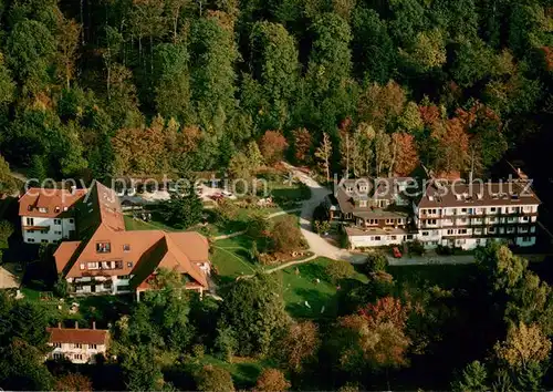 AK / Ansichtskarte Badenweiler Reha Klinik Sanatorium Sonneneck Fliegeraufnahme Badenweiler