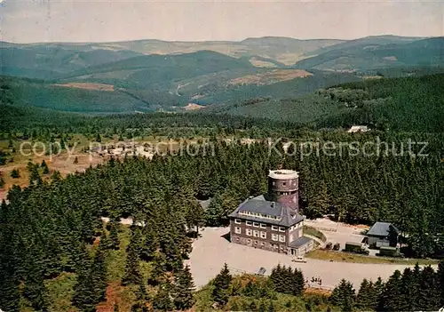 AK / Ansichtskarte Winterberg_Hochsauerland Gaststaette Kahler Asten Aussenansicht m. Umgebung Winterberg_Hochsauerland