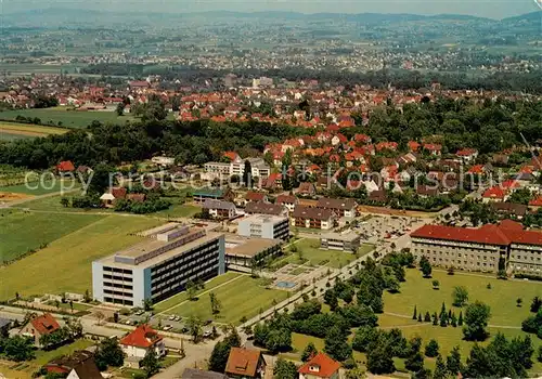 AK / Ansichtskarte Bad_Oeynhausen Diabetis Klinik und Krankenhaus mit Werne und Wiehengebirge Bad_Oeynhausen