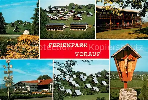 AK / Ansichtskarte Siegsdorf_Oberbayern Ferienpark Vorauf Bungalows Maibaum Wegekreuz Siegsdorf Oberbayern