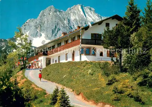 AK / Ansichtskarte St_Anton_Kranzberg Hotel Restaurant gegen Wettersteinspitze St_Anton_Kranzberg