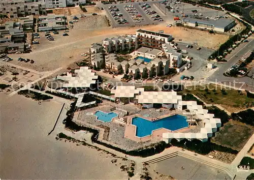 AK / Ansichtskarte Port_Leucate La piscine et le motel Vue aerienne Port_Leucate