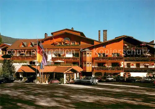 AK / Ansichtskarte Rimbach_Bayrischer_Wald Hotel Bayerischer Hof Aussenansicht Parkplatz Rimbach_Bayrischer_Wald