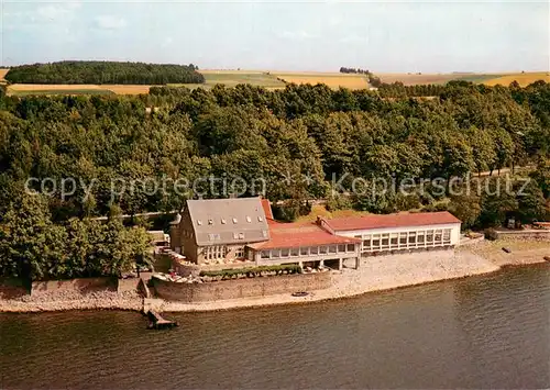 AK / Ansichtskarte Guenne_Moehnesee Der Seehof Restaurant an der Sperrmauer Fliegeraufnahme Guenne Moehnesee