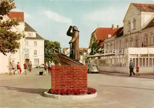 AK / Ansichtskarte Kellenhusen_Ostseebad Deichstrasse mit Wahrzeichen Kellenhusen Kellenhusen_Ostseebad