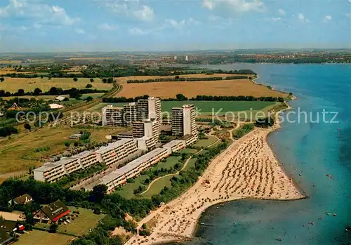 AK / Ansichtskarte Sierksdorf_Ostseebad Ferienpark Fliegeraufnahme Sierksdorf_Ostseebad