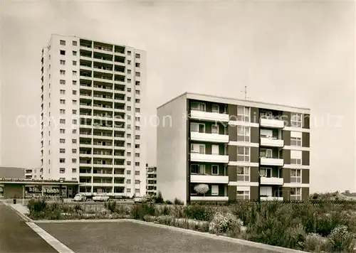 AK / Ansichtskarte Neustadt_Weinstrasse Bayernplatz mit Hochhaus Neustadt_Weinstrasse