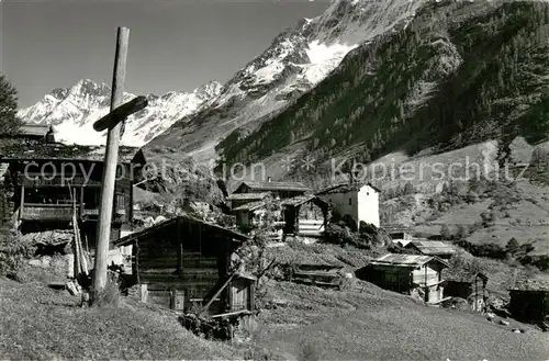 AK / Ansichtskarte Eisten im Loetschental mit Schinhorn und Beichpass Eisten