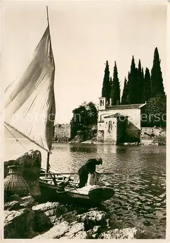 AK / Ansichtskarte Punta_San_Viglio_Lago_di_Garda Fischermotiv 