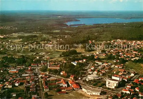 AK / Ansichtskarte Mimizan_Landes Vue aerienne Au fond le lac de Mimizan Aureilhan Mimizan_Landes