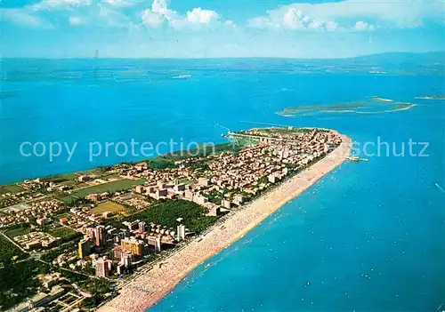 AK / Ansichtskarte Lignano_Sabbiadoro Panorama dall aereo Lignano Sabbiadoro