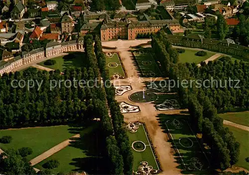 AK / Ansichtskarte Schwetzingen Schloss mit Schlossgarten Fliegeraufnahme Schwetzingen