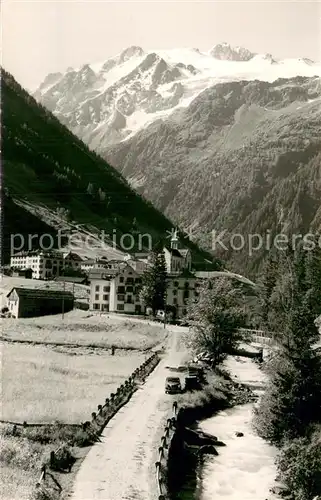 AK / Ansichtskarte Trient_Martigny_VS La station et les Aiguilles du Tour 