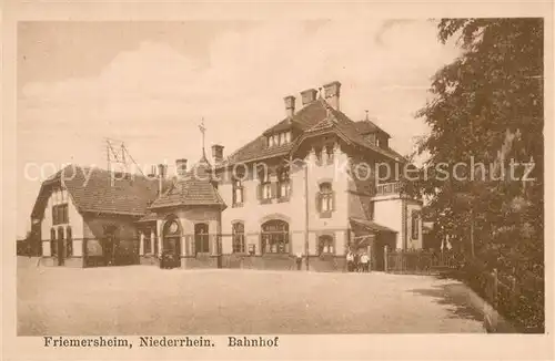 AK / Ansichtskarte Friemersheim_Duisburg Bahnhof 