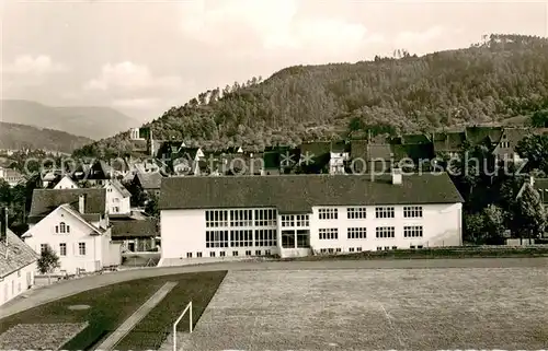 AK / Ansichtskarte Gernsbach Gewerbe  u. Handelsschulen a. Stadion Gernsbach